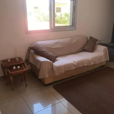 Andris Appartamento Paralimni